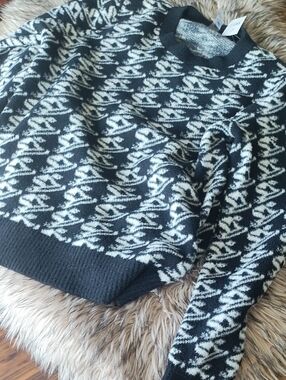 Lou & Grey Black and Cream Patterned Crewneck Sweater - Men